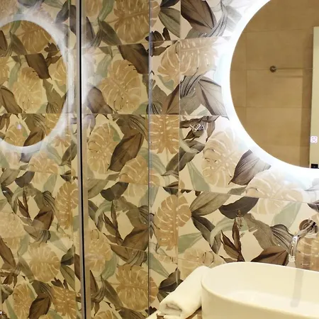 Saan Luxury Living Apartment