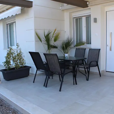 Apartment Saan Luxury Living Nea Kallikrateia